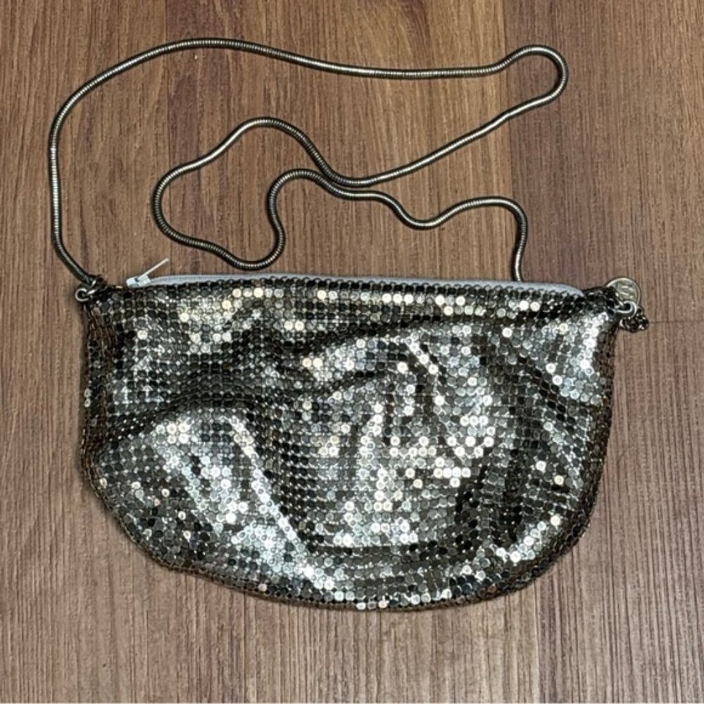 La Regale Metal Mesh Evening Bag Purse